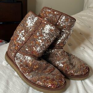 Brown sparkly Uggs